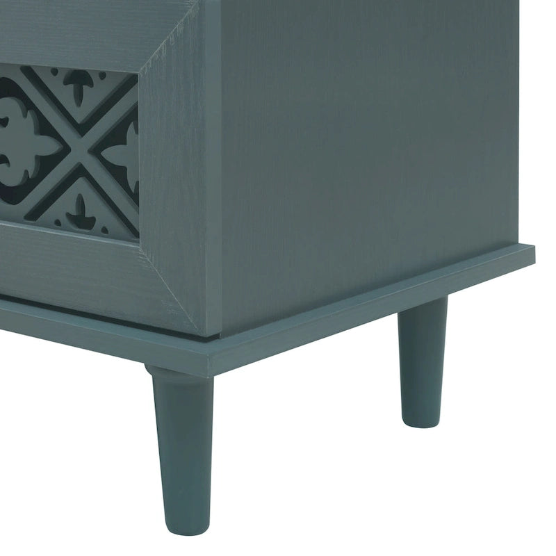 Retro Style 7-Drawer Horizontal Dresser with Carved Drawers Panel and Metal Handle for Bedroom, Living Room