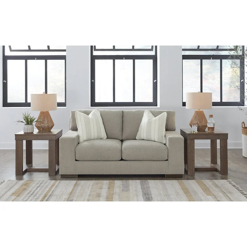 Loveseat, 70 x 40 x 37 Inches