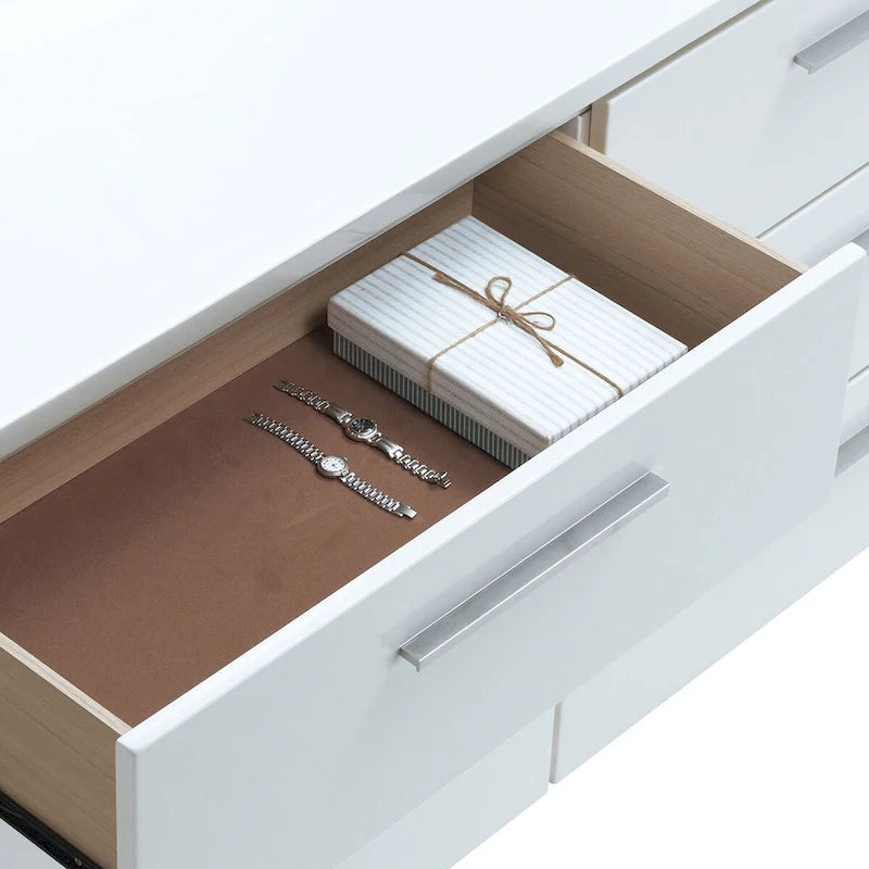 Contemporary White 2-Piece 6-Drawer Dresser and Mirror Set
