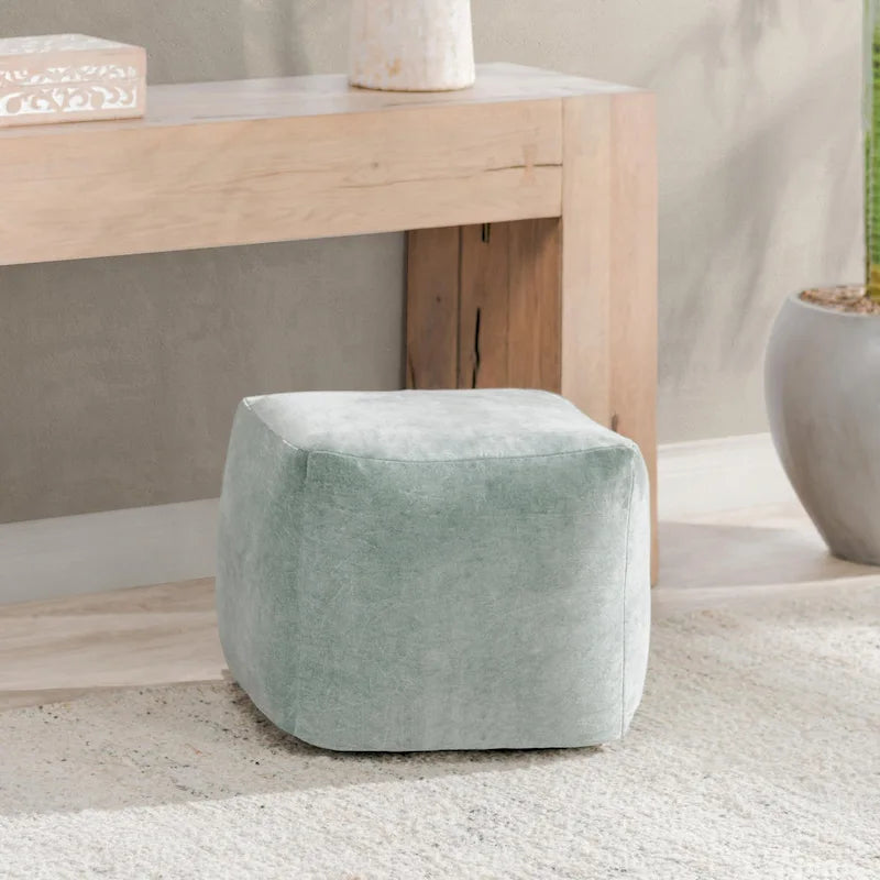 18 Velvet Pouf