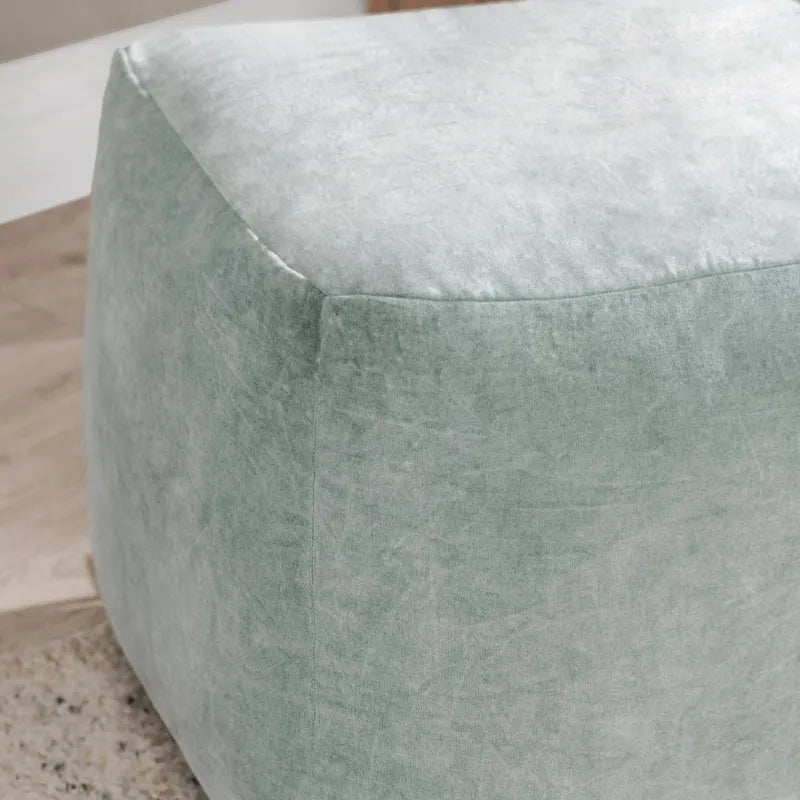 18 Velvet Pouf