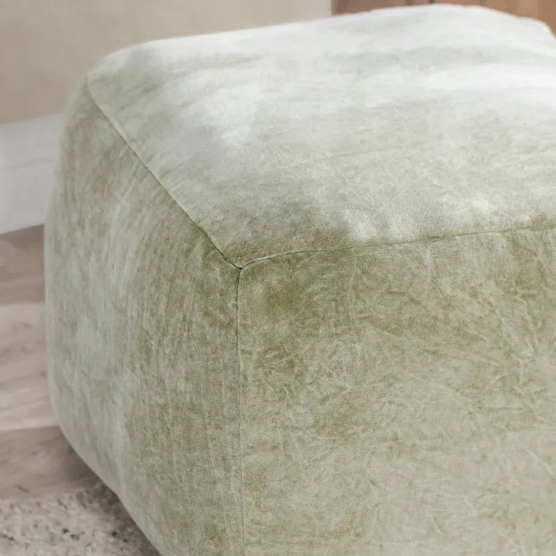 18 Velvet Pouf