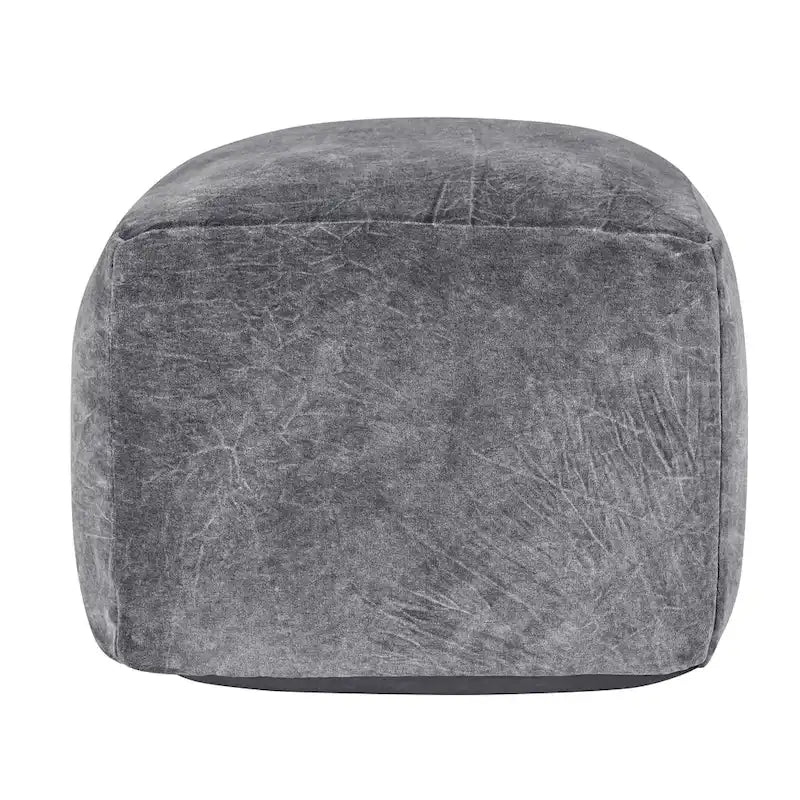 18 Velvet Pouf
