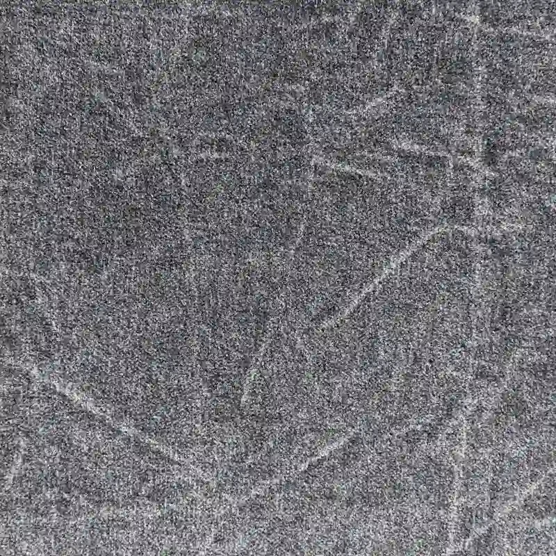 18 Velvet Pouf